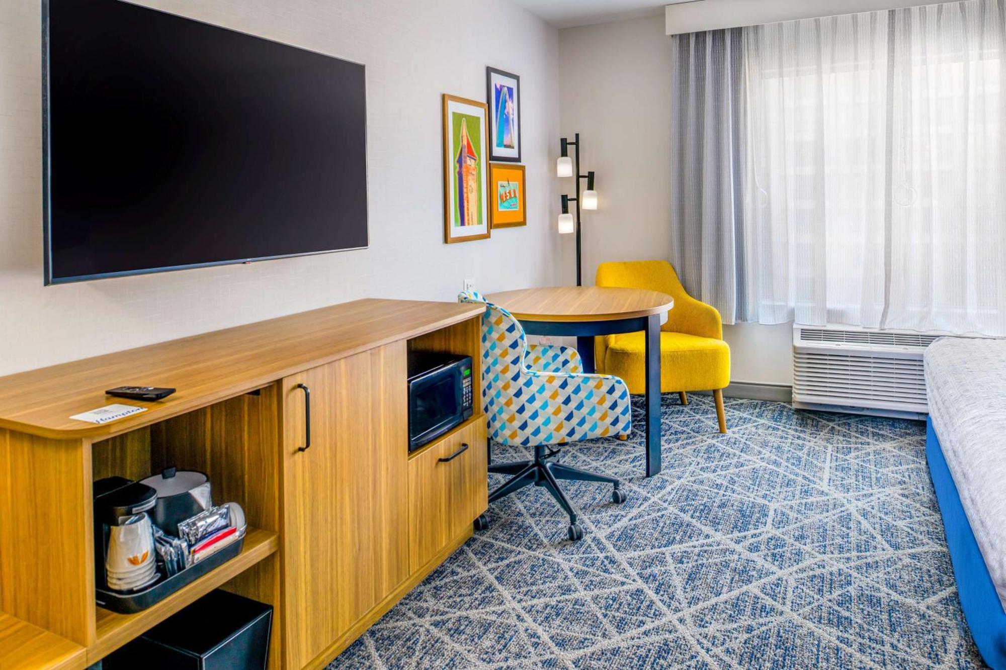 Hampton Inn By Hilton St Louis Airport Woodson Terrace Eksteriør bilde