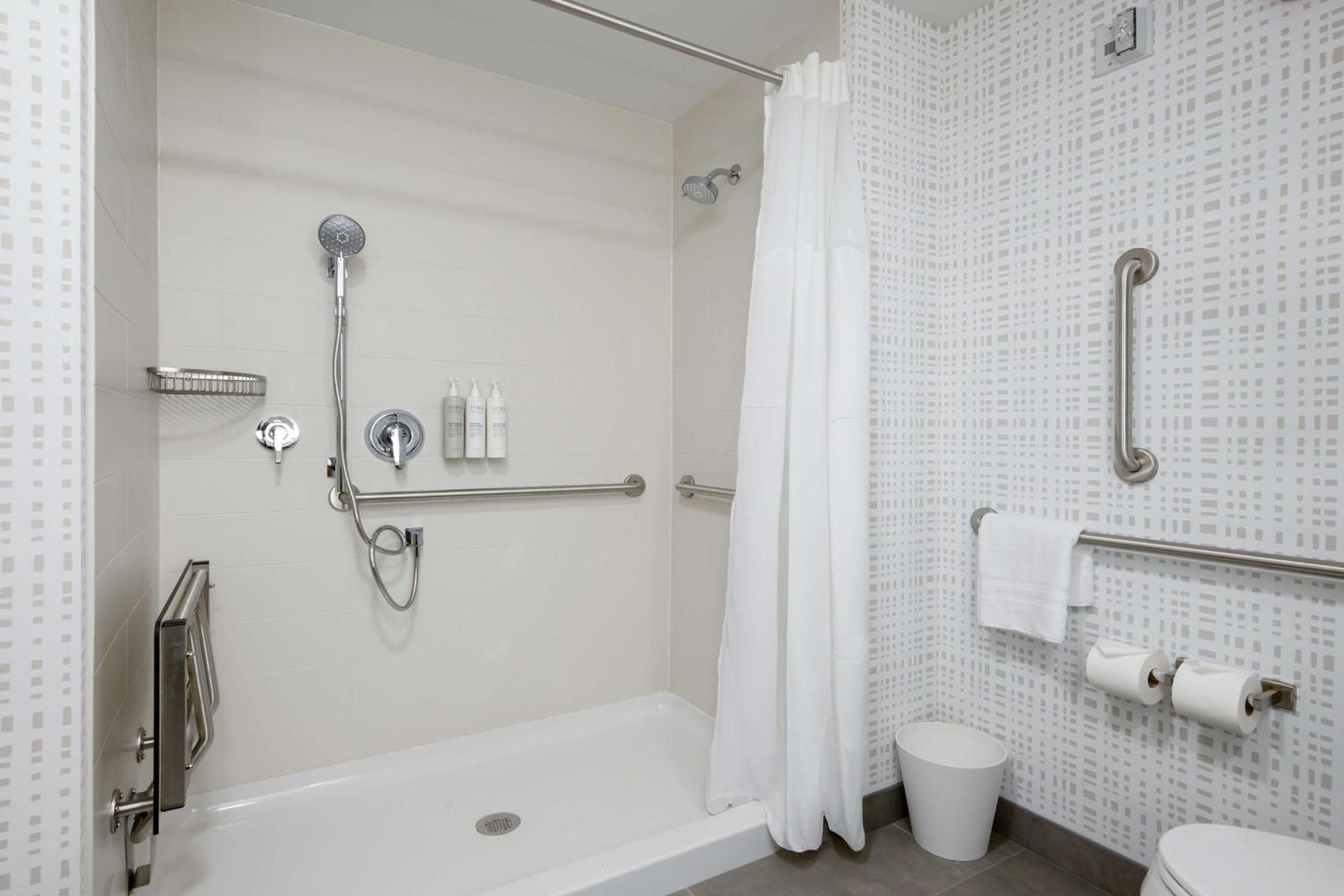 Hampton Inn By Hilton St Louis Airport Woodson Terrace Eksteriør bilde